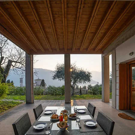 Casa Degli Ulivi Villa Sale Marasino Exterior photo