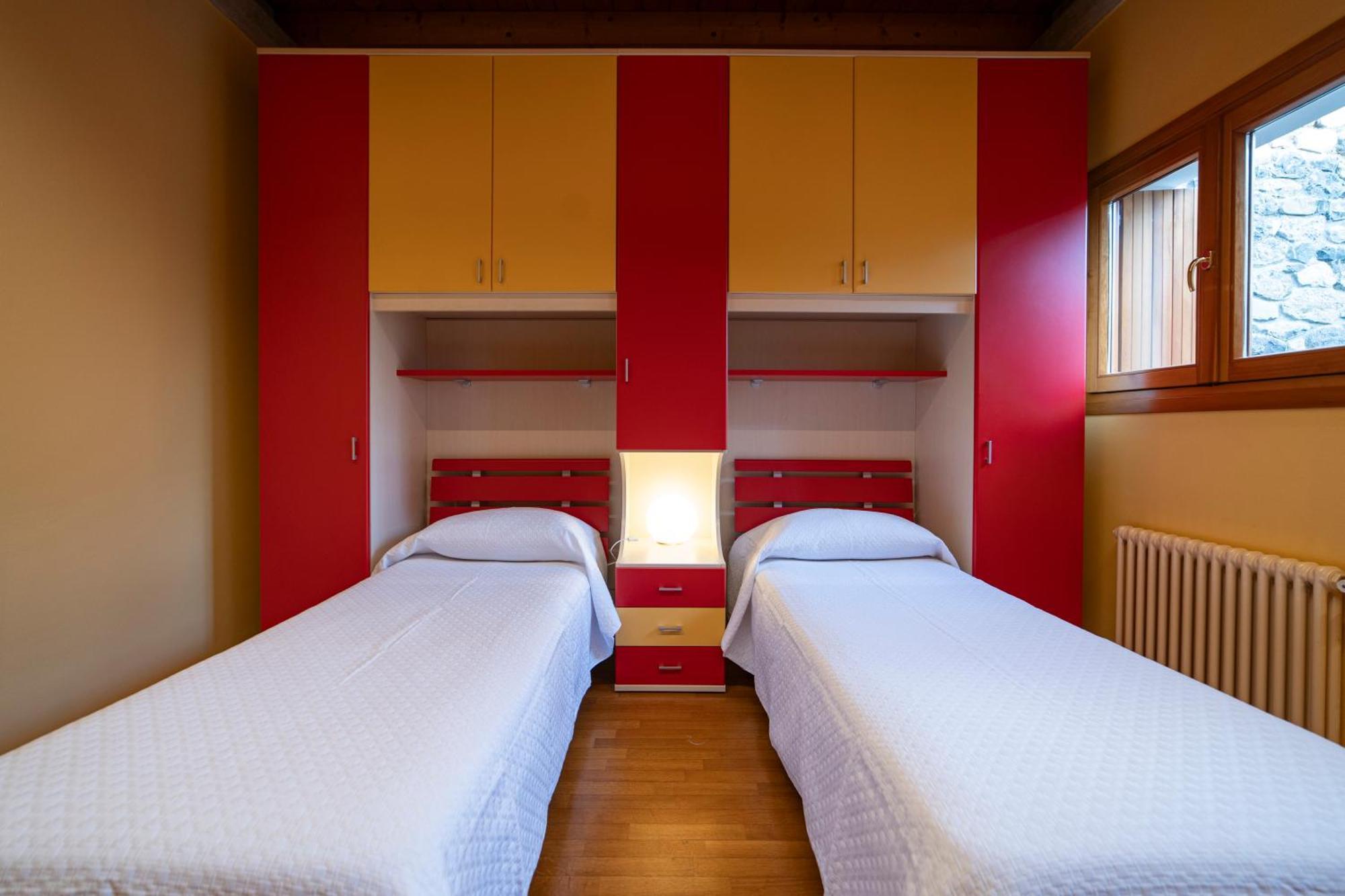 Casa Degli Ulivi * Sale Marasino