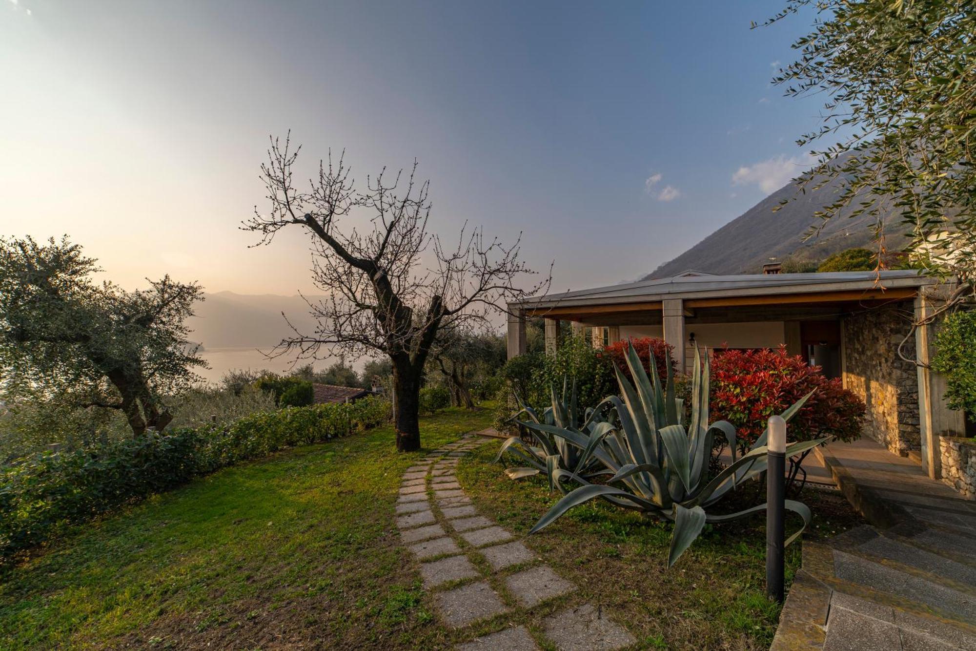 Holiday home Casa Degli Ulivi